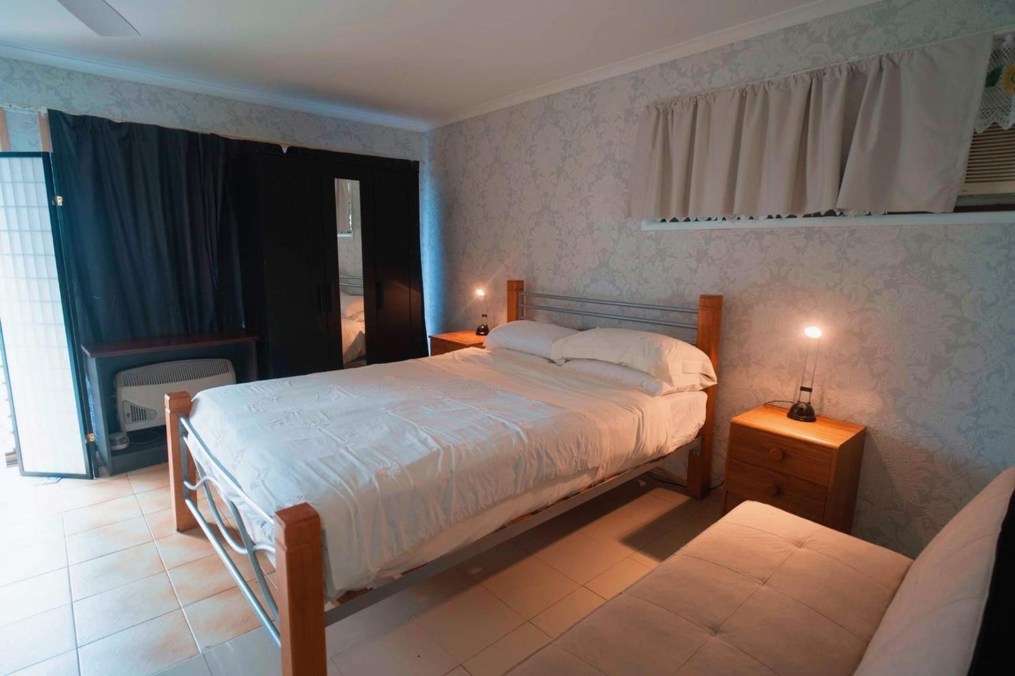 Jjjgm Place @ Alex Hills Ormiston Екстер'єр фото