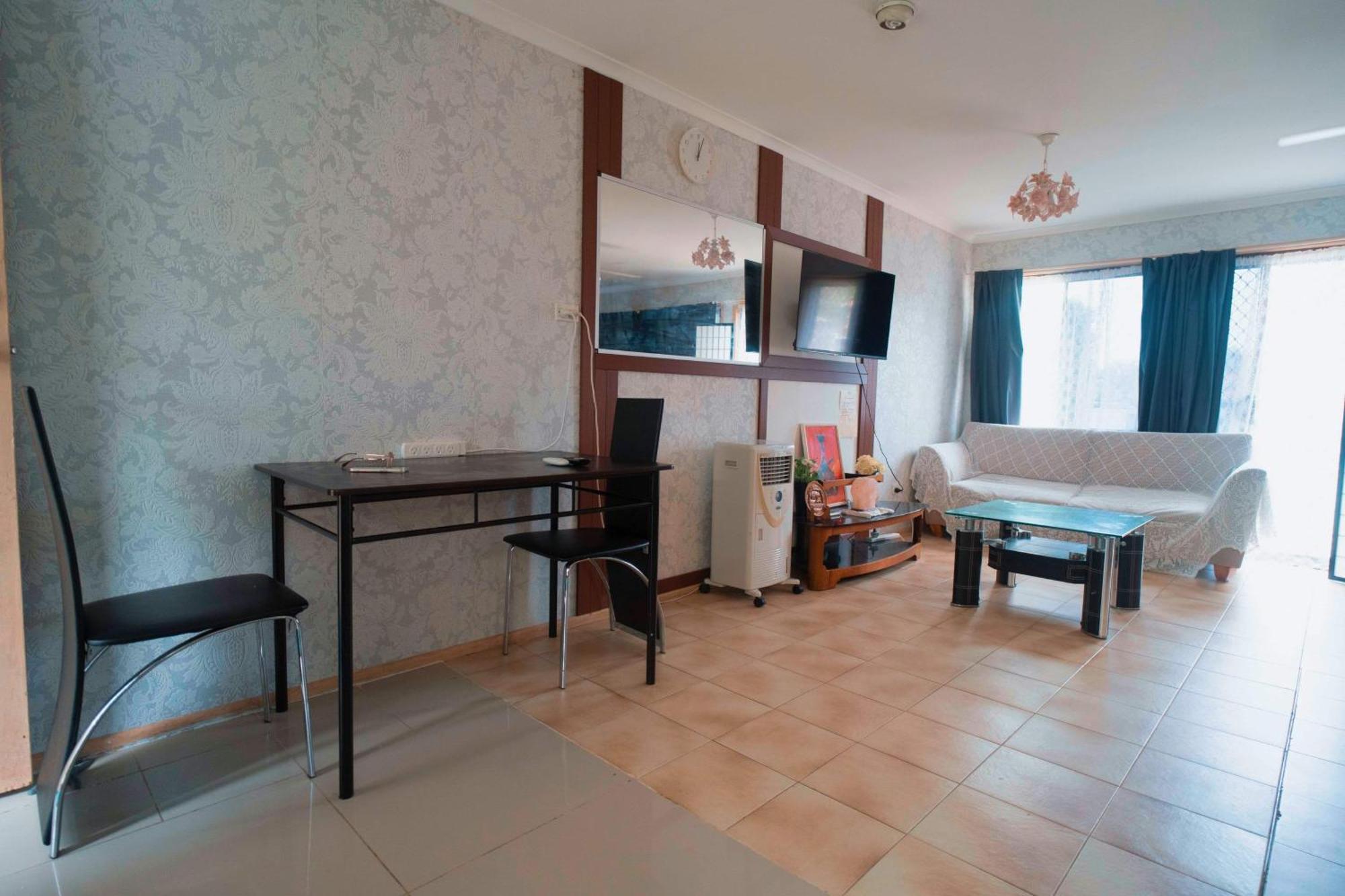 Jjjgm Place @ Alex Hills Ormiston Екстер'єр фото